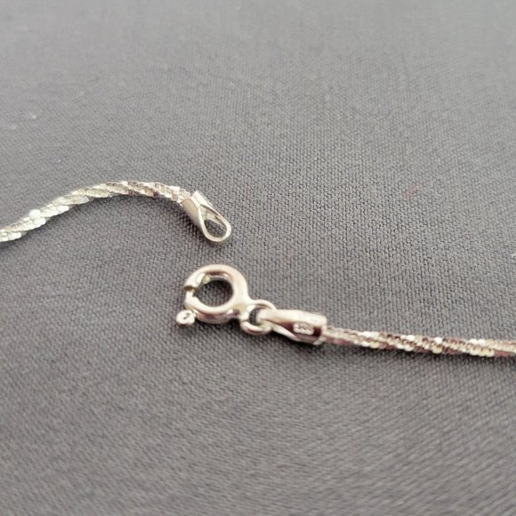 Green Onyx Rhodium Over Silver Heart Necklace, Ring (Sz 7.5), & Earrings - Picture 4 of 16